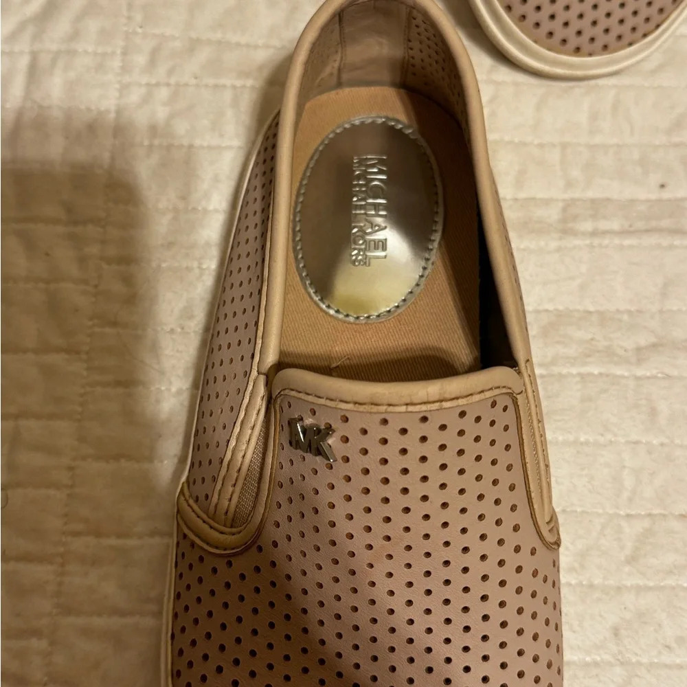 Michael Kors Women’s pink Slip On Shoes Dress Casual Oxford Sz 6 - Picture 6 of 7